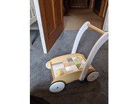 jojo maman bebe walker